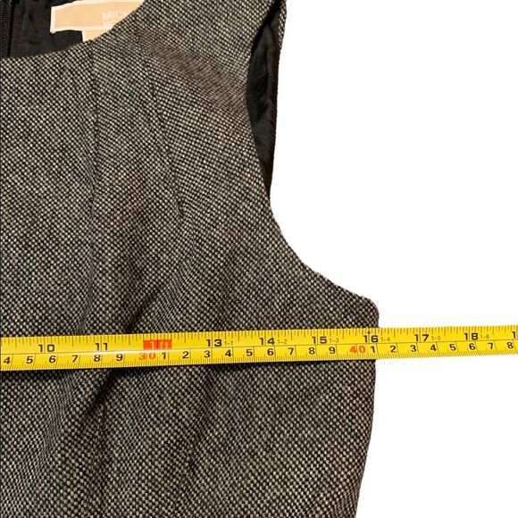 Michael Kors Grey Sheath Dress Sleeveless High Neck Size 6 - Picture 7 of 9